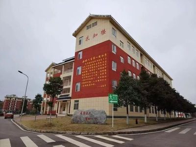 双校同频共振，迪士普与“状元”同行